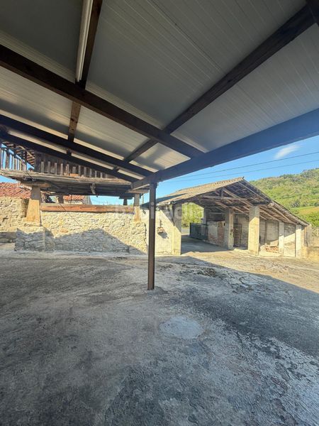 Foto 9a32b3a0-f6b8-4cb4-89d0-18b358e89775. Casa a Baldornon Gijón