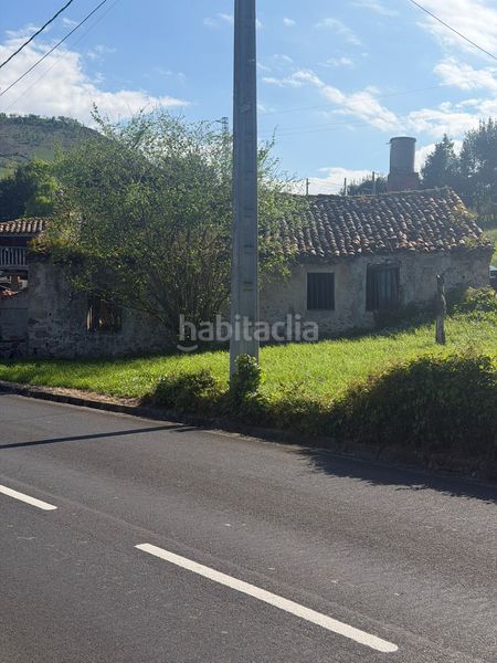 Foto f63365f4-e7e5-429c-b291-eb96a2b60e49. Casa a Baldornon Gijón