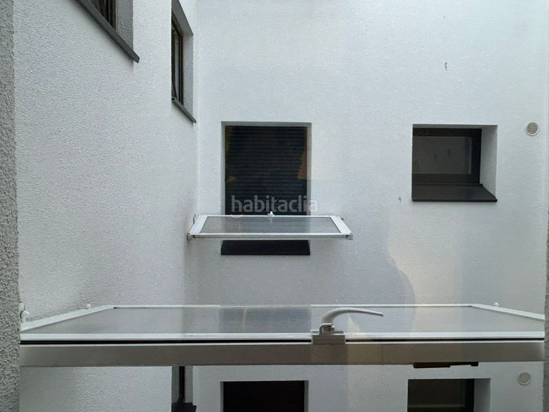 Foto bca44333-54f9-488e-b1e8-b1d300c67736. Alquiler piso alquiler avda. constitución edificio reciente construcción en Gijón