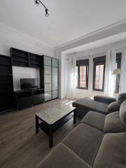 Flat in Gijón - pelayo 7. Venta de piso techos altos centro de gijón