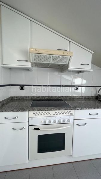Foto c28d7fdf-7342-4971-b0ad-0abc61a91025. Lloguer àtic amb calefacció a Centro Gijón