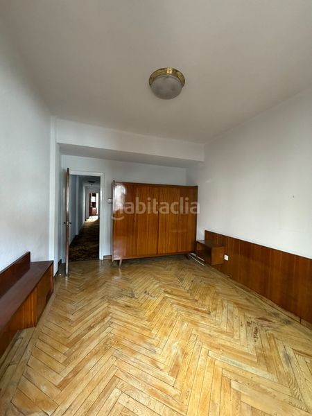 Foto 4809c6b1-19f9-46d6-bcdb-edbfeb30dc57. Flat with heating in Centro Gijón