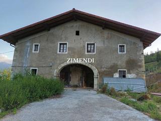 Casa en Markina - Xemein. Caserio independiente en la zona de trabakua. posiblidad de hace