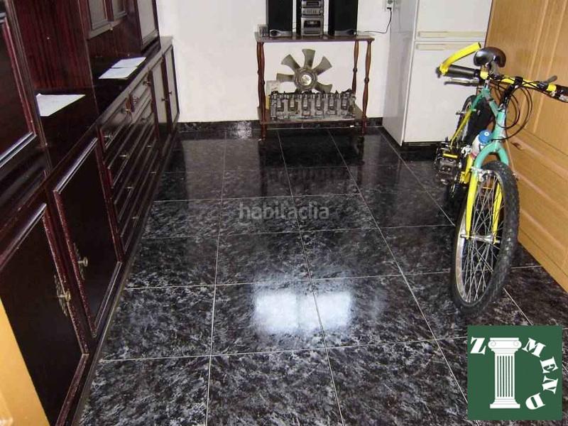 Foto a2ca2712-88f1-41cd-ae14-d4382bba8a70. Piso entra a vivir . en Zaldibar