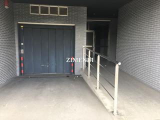 Posto auto in Bidebarrieta kalea 27. Garaje en venta en iurreta