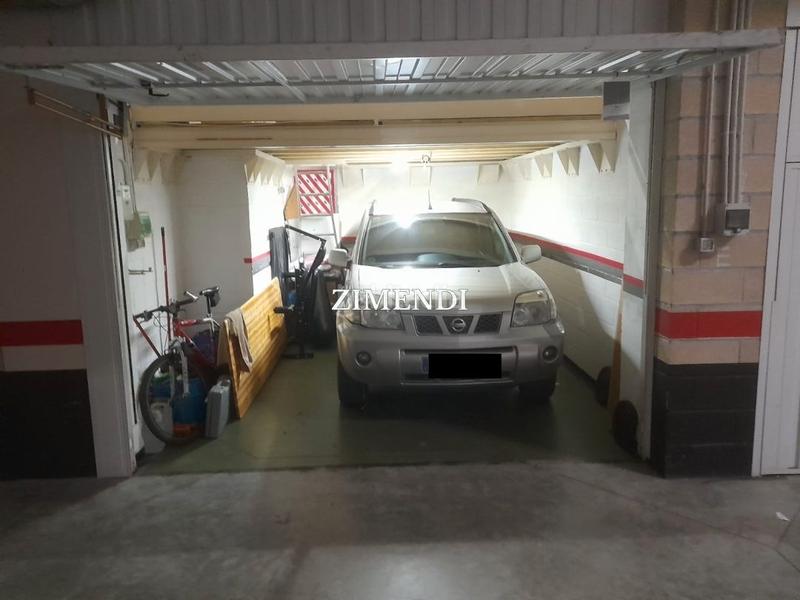 Foto 1b1d2f78-51a5-428c-b0c8-8bc590bcd2fa. Parking coche garaje cerrado en venta en Iurreta
