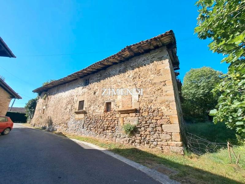 Foto 5d7e5947-a574-472a-bdbb-9c65c67b0c82. Masia a Abadiño