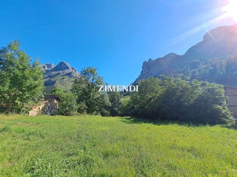 Foto bb63bcc2-be77-4f49-a35a-e9090aa6ceb8. Masia a Abadiño