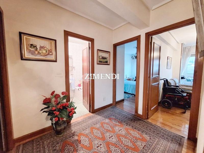 Foto 4d5b578f-93f5-4c6b-acec-fe7ec32e6a91. Pis a Iurreta