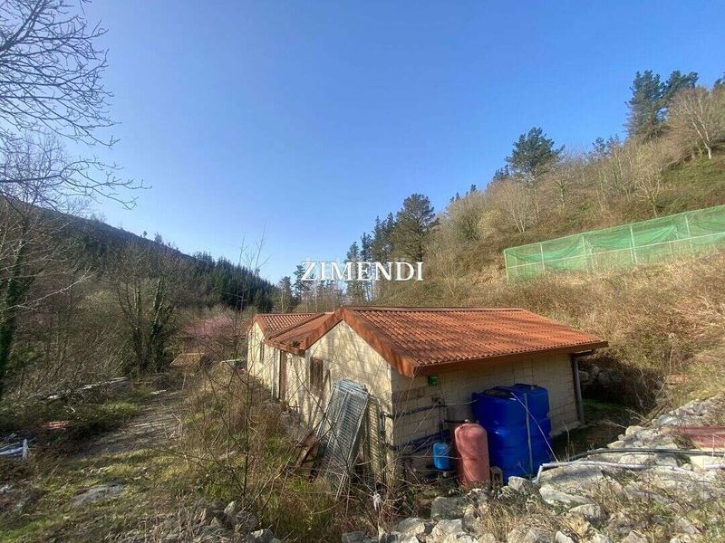 Foto 1078ed6a-b35f-48ab-a4ae-86eb2da50355. Masia a Mallabia