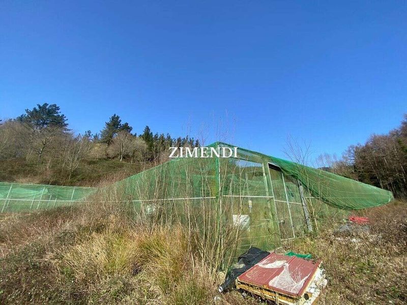 Foto cd107f8d-80f0-4ba1-9262-b6f9c6566fd5. Masia a Mallabia
