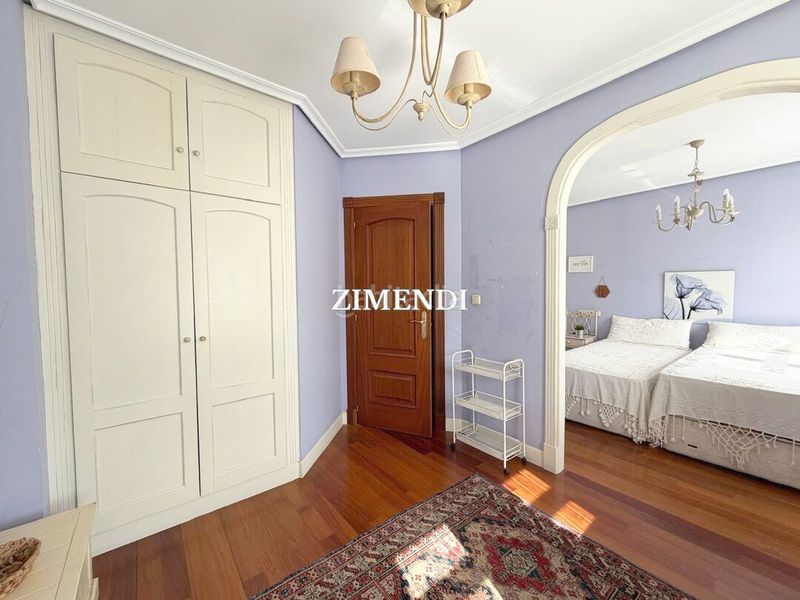 Foto 4f2d55fb-e7df-4065-a7fc-68c4f34c178f. Casa adossada amb calefacció aparcament a Durango