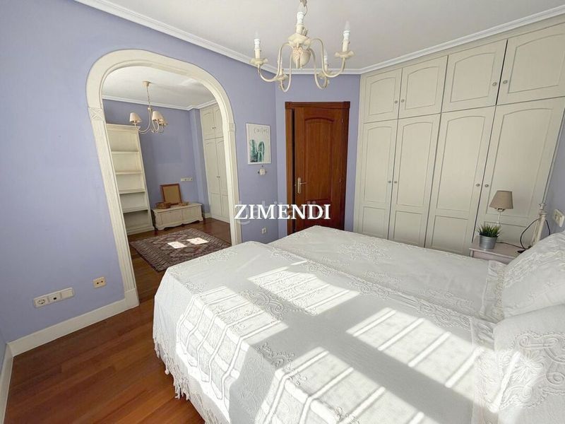 Foto 65d63c94-9672-4ae7-a10c-80dbf06f3566. Casa adossada amb calefacció aparcament a Durango