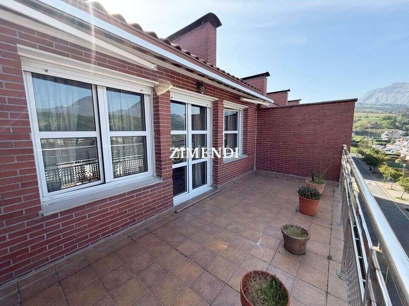 Foto 92efa5a3-9019-4d2d-8210-b47998629b1d. Casa adossada amb calefacció aparcament a Durango