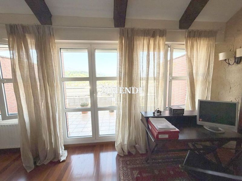 Foto 9c2c541c-183e-43e8-8487-7c8522dacdbd. Casa adossada amb calefacció aparcament a Durango