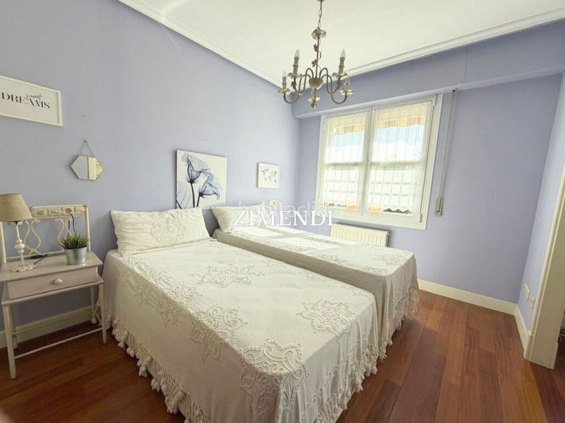 Foto e474ff67-7648-4224-8bfd-fae83ea01340. Casa adossada amb calefacció aparcament a Durango