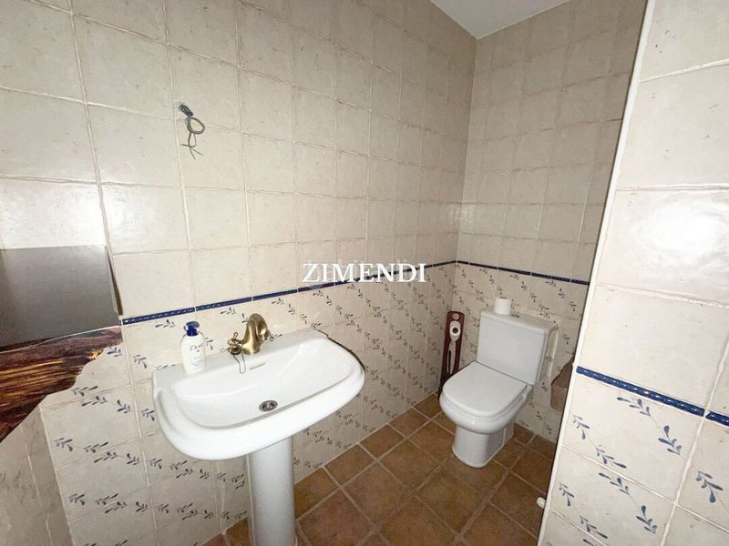 Foto e5e993e2-e12a-481d-8ce4-a7e9b3a712d4. Casa adossada amb calefacció aparcament a Durango