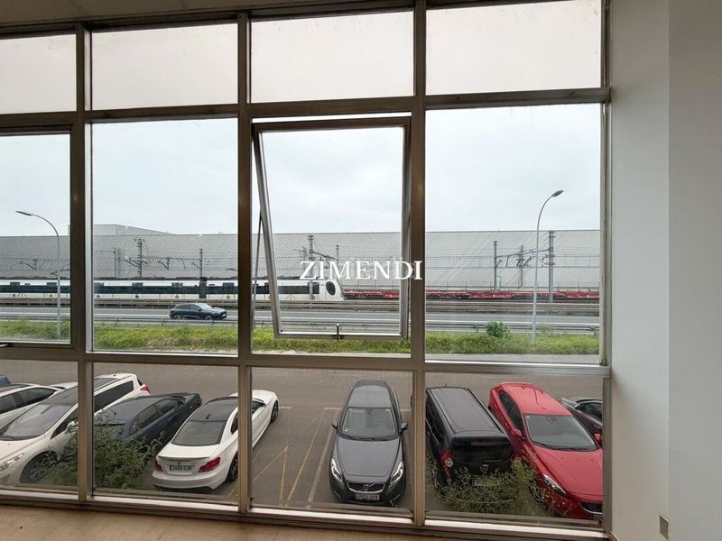 Foto 751ede78-4a71-443a-b0e6-bc2865134338. Local comercial a Abadiño