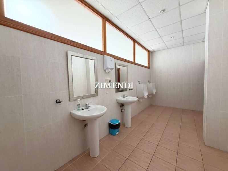 Foto ad153ab7-68d8-4f5d-ac9c-071a146f0b34. Local comercial a Abadiño