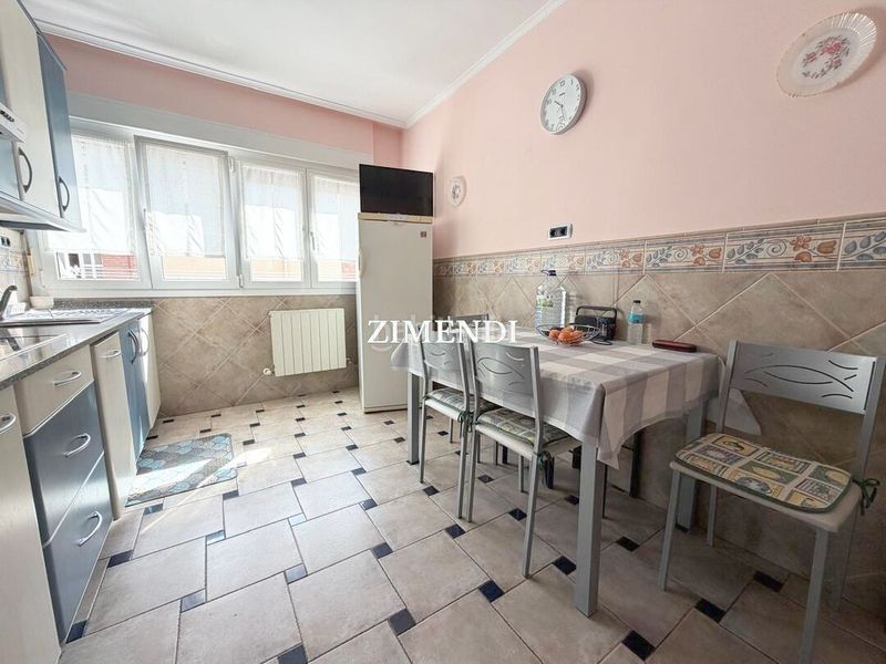 Foto 74fbb567-6f40-41a7-8fe3-8ded62054ebb. Piso  en venta en Berriz