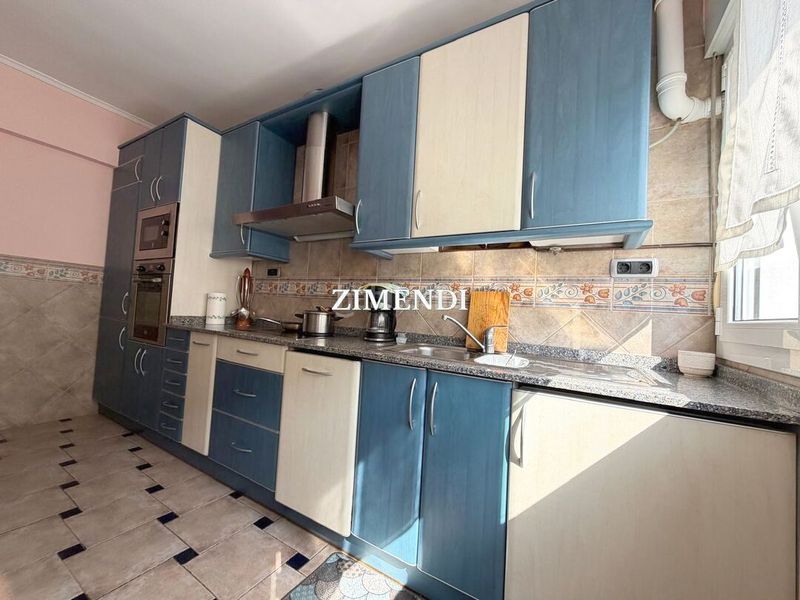 Foto e123feba-fdbc-4318-84d0-adcde4b47a1a. Piso  en venta en Berriz
