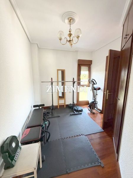 Foto 3b559125-843f-4450-8f88-cc803a11fd37. Flat with heating parking in Durango