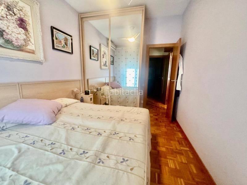 Foto 049a6f90-fdd4-4e99-af95-07e3ba95b4b7. Attico con riscaldamento parcheggio in Guinardó Barcelona