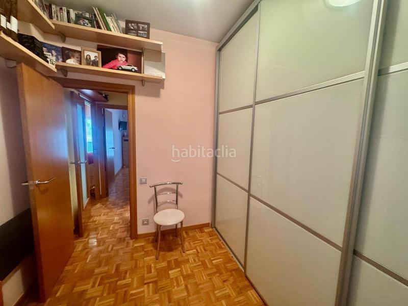 Foto 3d6f2164-4aa1-4b0f-92e3-40e8942f1749. Attico con riscaldamento parcheggio in Guinardó Barcelona