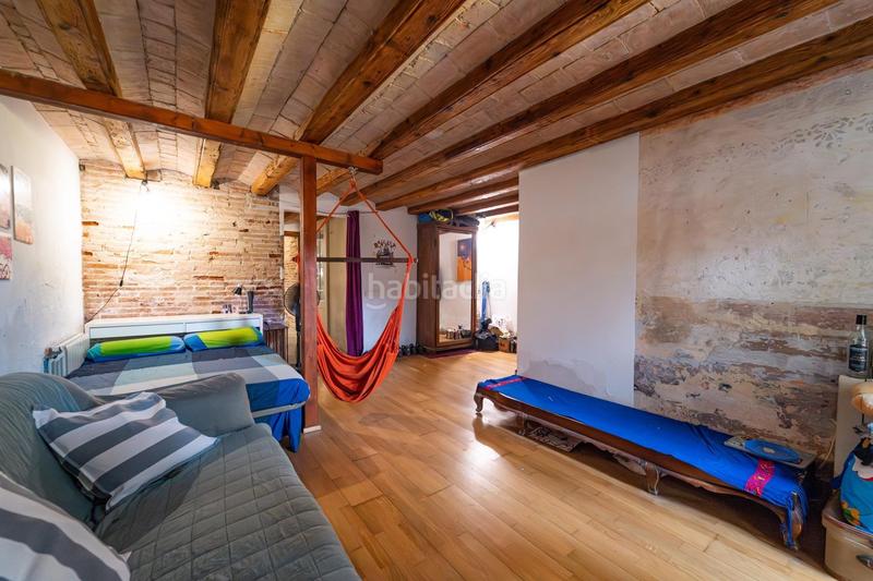 Foto a5494300-f281-4bf2-b784-45f894d522e8. Local commercial dans Raval Barcelona