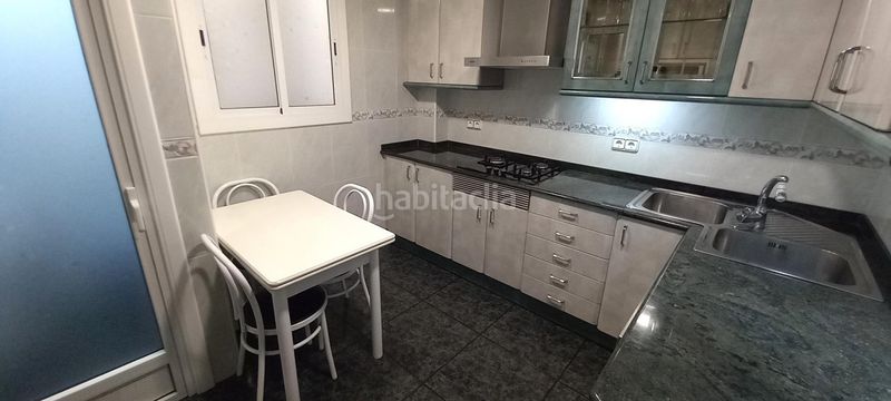 Foto 51304948-7640-41ac-9e4f-28da619329e9. Pis amb calefacció aparcament a Carmel Barcelona