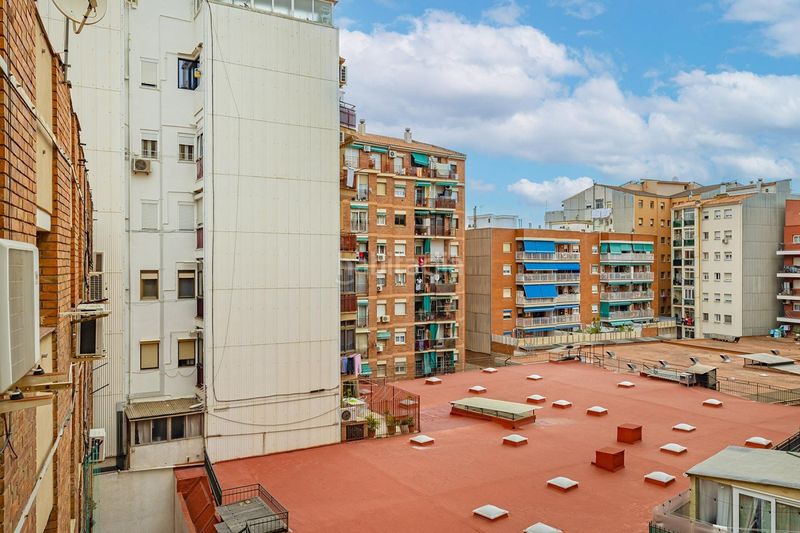 Foto 0e0ef1b1-6b6e-4c86-b39f-45fbe82711c6. Pis amb calefacció a Sant Andreu de Palomar Barcelona