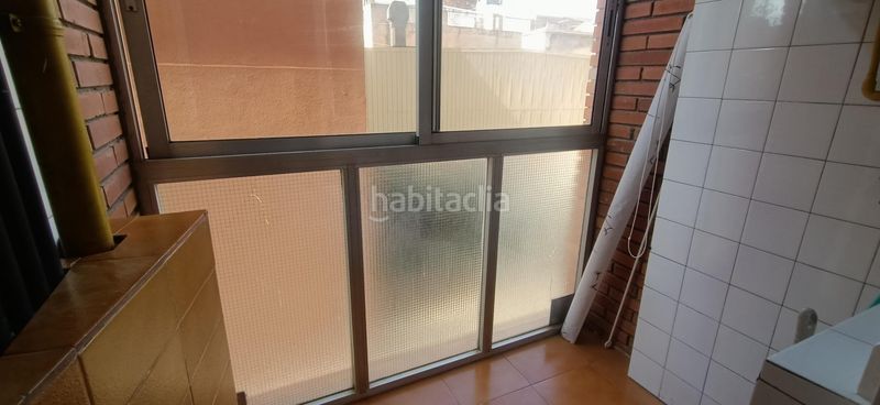 Foto 0f8d2774-eaf0-43f6-b216-20d38e0ce8aa. Pis amb aparcament a El Clot Barcelona