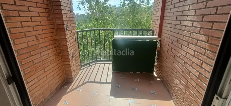 Foto 2488853d-0342-4918-a536-d885277e978a. Pis amb aparcament a El Clot Barcelona