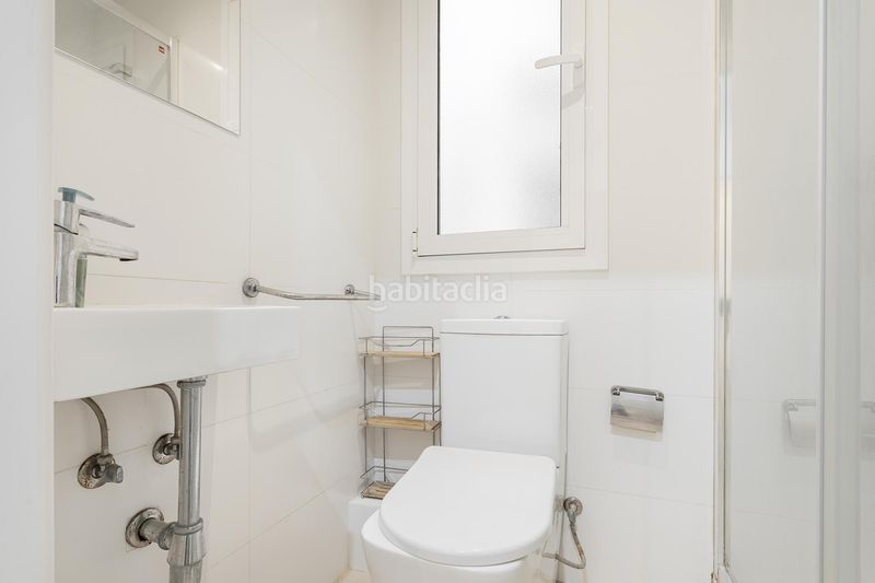 Foto 06794288-56f6-4d7c-a985-16f609ac73ac. Pis amb calefacció a Dreta de l´Eixample Barcelona