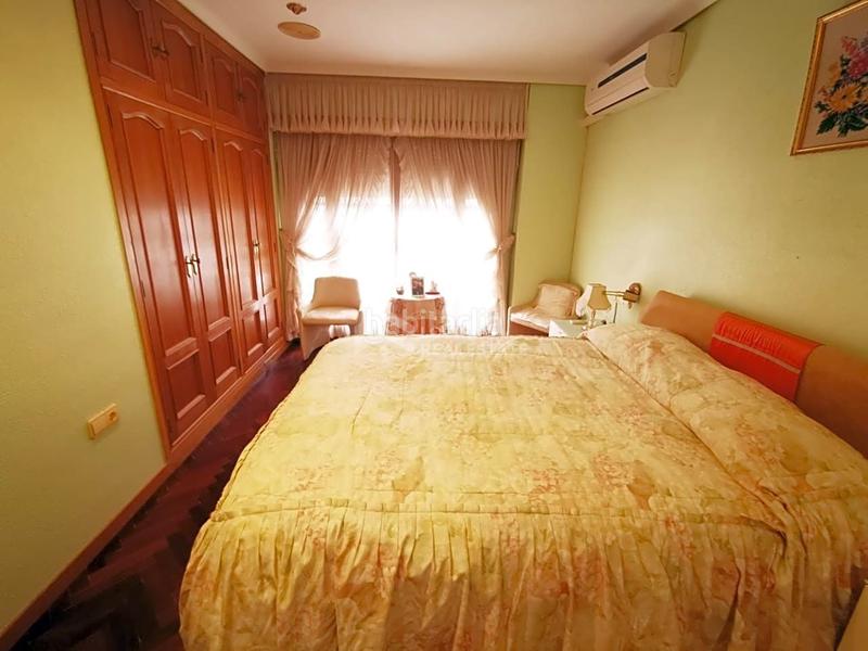 Foto 45f63ed1-258a-42d5-a00f-d49fc597f053. Duplex con parcheggio in Hospital - Plaza del Real Castellón de la Plana