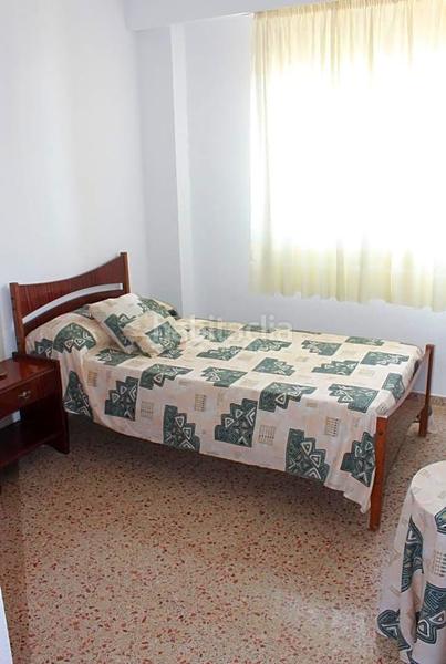 Foto 162aea90-2249-4bb2-8c82-cd2a6b69d163. Lloguer apartament amb aparcament piscina a La Curva Benicasim / Benicàssim