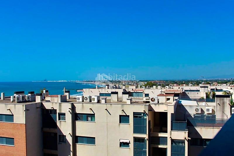 Foto 1c4e11ce-1c2c-4dd1-84f4-f21d3a9736d3. Lloguer apartament amb aparcament piscina a La Curva Benicasim / Benicàssim