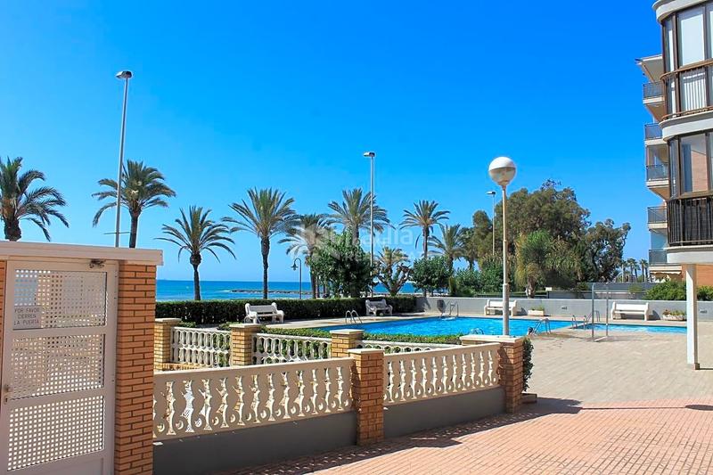 Foto ba31e6a4-7077-4a52-9274-e4b4ea0710d8. Lloguer apartament amb aparcament piscina a La Curva Benicasim / Benicàssim