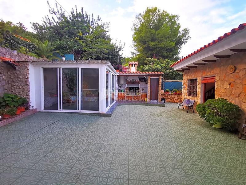 Foto b158f1cb-ed84-4d2f-9a55-f6a3b932a257. Casa amb piscina a Font d´en Carròs (la)