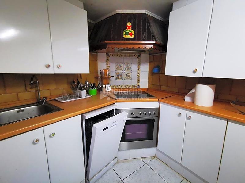 Foto eb456340-2039-4258-83e7-62547ec50b81. Casa amb piscina a Font d´en Carròs (la)