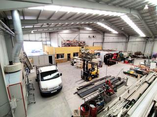 Miete Fabrikhalle in Santa Quiteria - Les Boqueres. Se alquilatraspasa nave industrial con negocio en funcionamiento