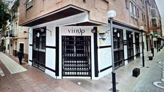 Lloguer Local Comercial  Santo tomas. Se alquila local restaurante en el centro de benicàssim