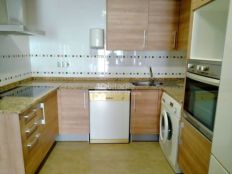Foto d8ba1078-940e-46a4-96ff-540f8b86ab69. Flat with parking in Centro Almazora / Almassora