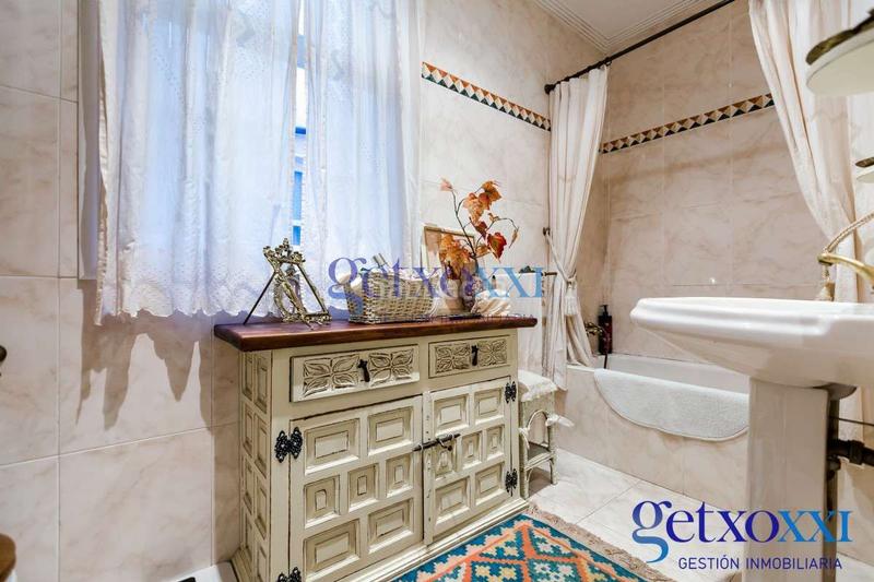 Foto 9a5d1669-1cac-4c1a-b3a6-6dc8eb24b42d. Pis amb calefacció a Las Arenas Getxo