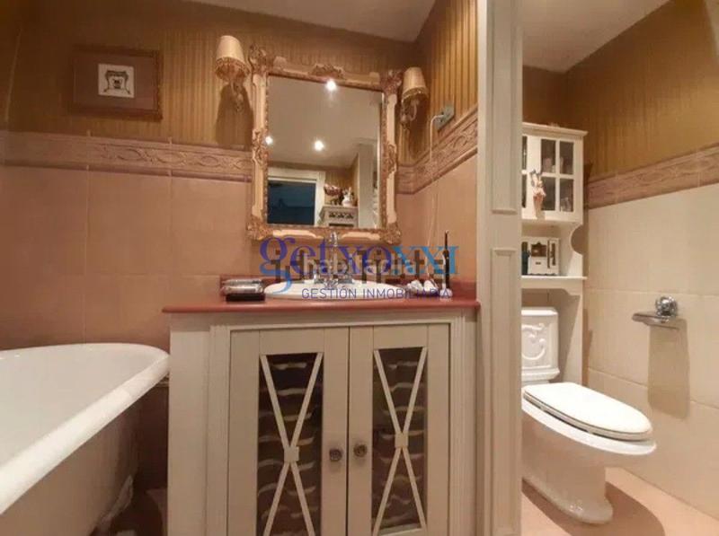 Foto bb741365-890a-4c7f-9675-92329c03016a. Appartamento con camino riscaldamento parcheggio in Getxo