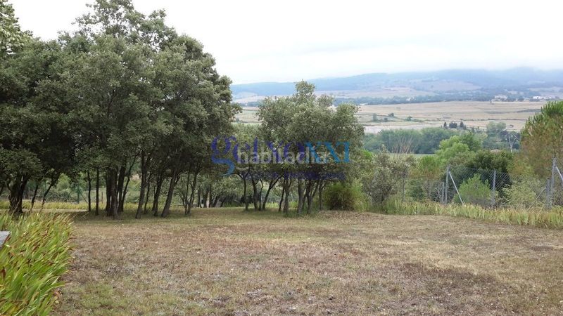 Foto 154e75d3-afbb-46d9-a616-afc07fa58d9d. Masia amb calefacció a Villalonquéjar Burgos