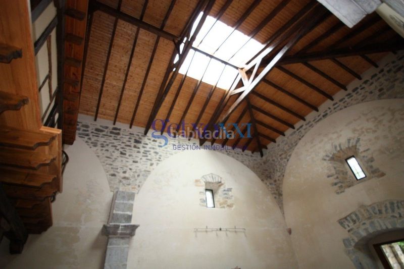 Foto 81429919-de4e-4668-9783-ecb53d6f9c66. Masia amb calefacció a Villalonquéjar Burgos