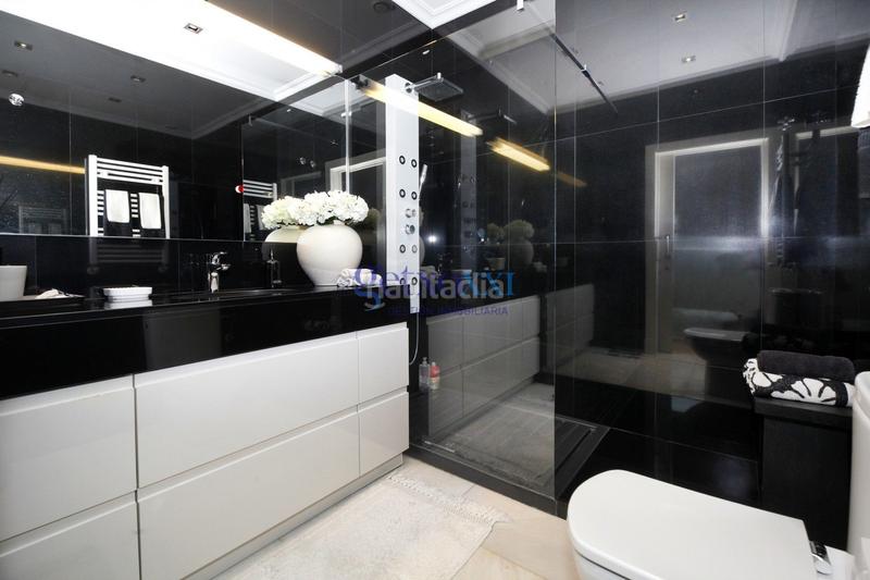 Foto 49b5850c-4ef3-4cf4-9327-587855bbcbc8. Duplex avec chauffage parking piscine dans Neguri Getxo