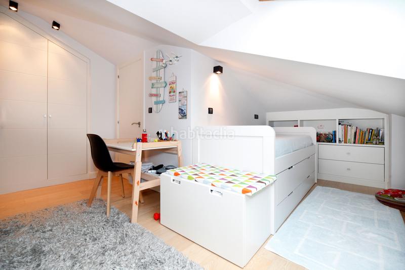 Foto 7d5d4d93-9e70-4b16-a995-538e8c9bcca8. Duplex avec chauffage parking piscine dans Neguri Getxo