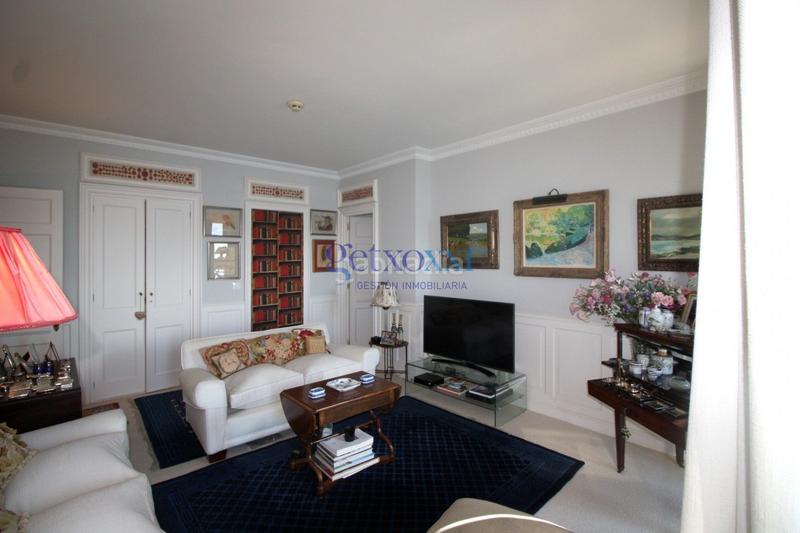 Foto 4e3b4694-860d-4afd-899d-995c6356b7da. Appartamento con riscaldamento parcheggio in Las Arenas Getxo